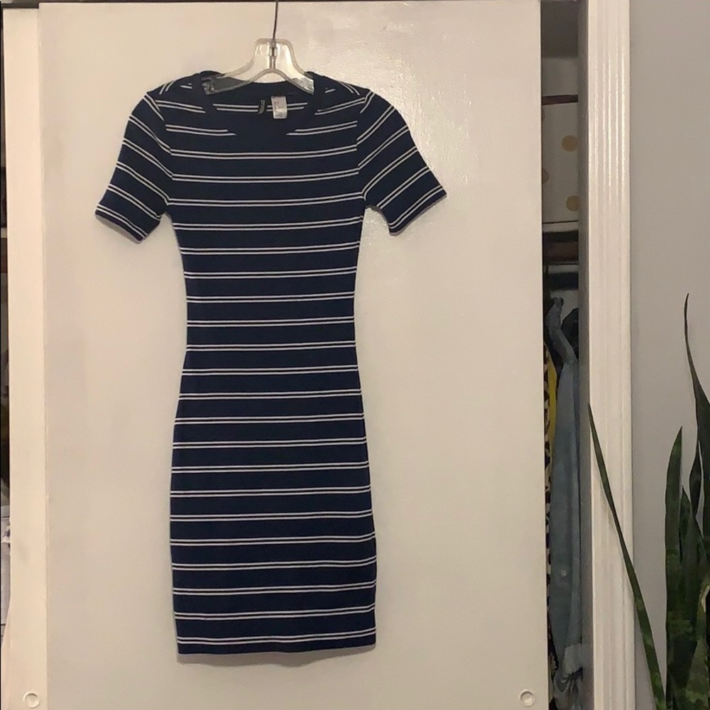 Navy striped t-shirt bodycon dress